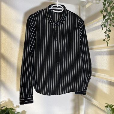 Schwarz-Weiss Vertikal Gestreifte Bluse – S
