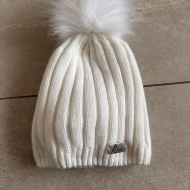 White Knit Beanie with Pom-Pom