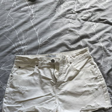 Short blanc