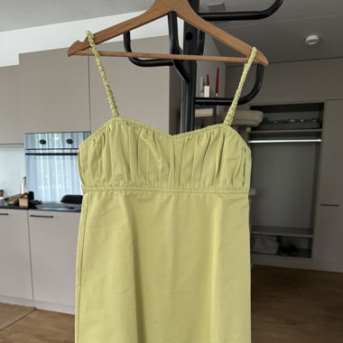 Kleid / Mango / L