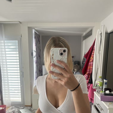 Top mit V-neck