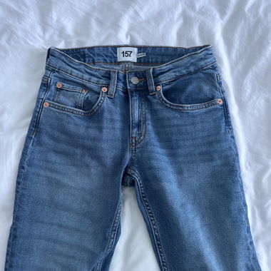 157 Low Boot Jeans