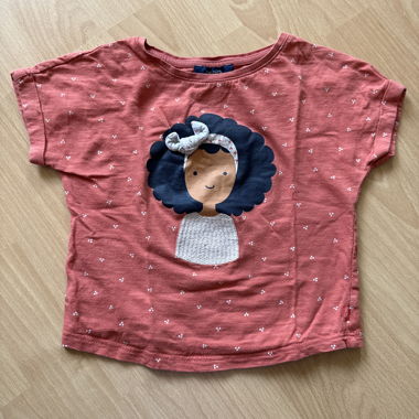 T-shirt rosa per bambina motivo volto