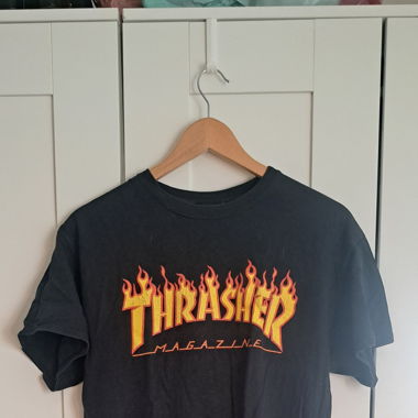 Schwarzes Shirt