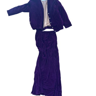Lilac velvet two-piece with skirt and jacket
