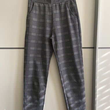Checked Pants with Leggings Effect