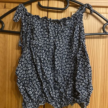 Floral Top by Brandy Melville