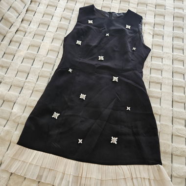 Abito nero senza maniche stile ZARA