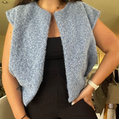 Gilet blu senza maniche
