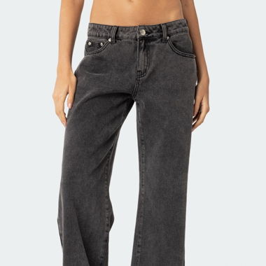 edikted Raelynn Washed Low Rise Jeans