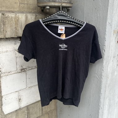 y2k/90s vintage hard rock cafe copenhagen t-shirt