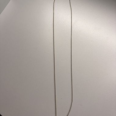 Collana d'argento con pietre