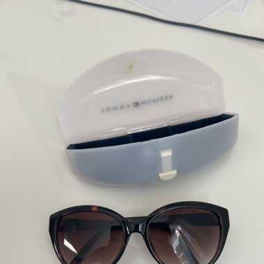 Sonnenbrille Tommy Hilfiger