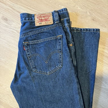 Levis 505 Regular fit W33 L32