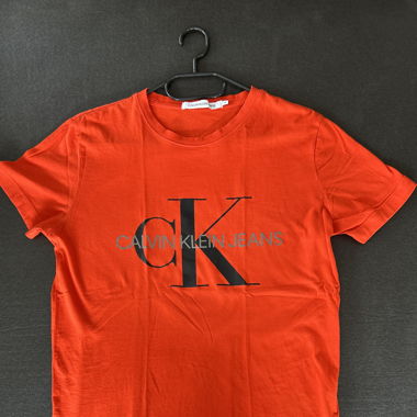 T-shirt Calvin Klein 