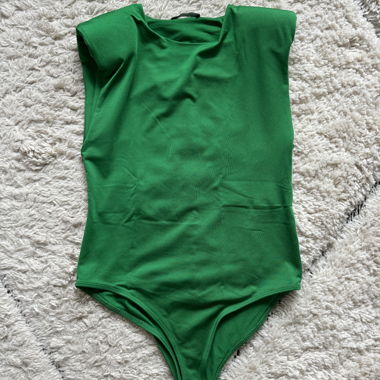 Body / L