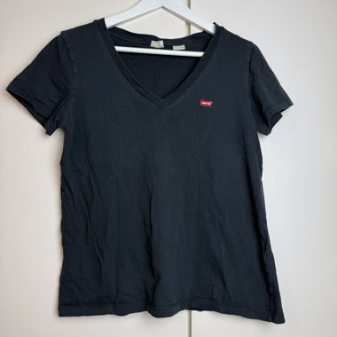 T-shirt Levis