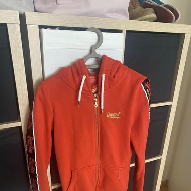Super Dry Pulli
