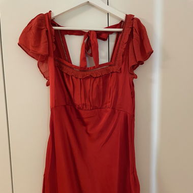 Rotes Satin-Kleid von Free People Grösse 38 / M