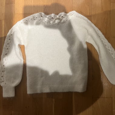 Weisser Spitzenpullover Sézane