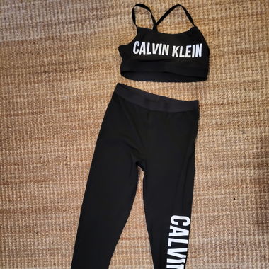 Ensemble sport CK
