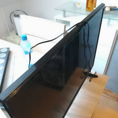 Kleiner TV Fernseher changhong  super Zustand 