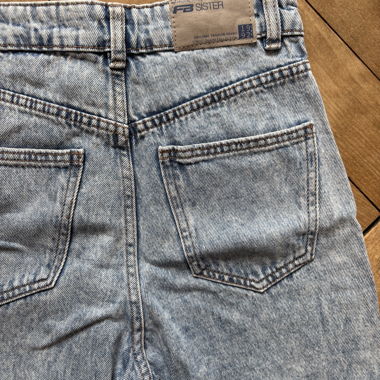 Jeans FB Sister