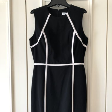 Etui-Kleid
