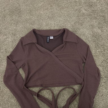langarm Top mit Kragen