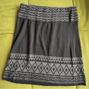 knitted black and grey tribal pattern skirt