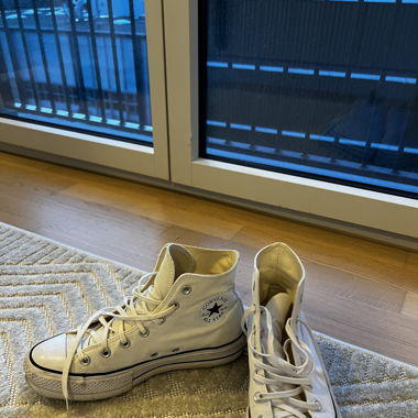 Converse weiss / plateau 