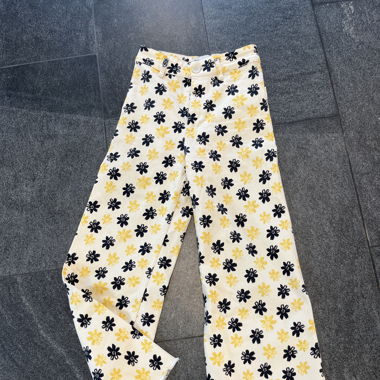 Zara Jeans