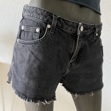 Pantalon en jean court