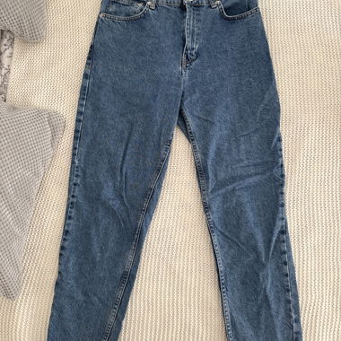Mom Jeans
