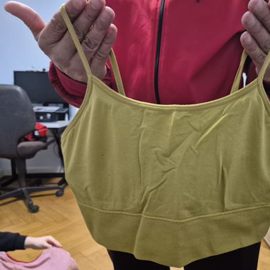 Crop tops