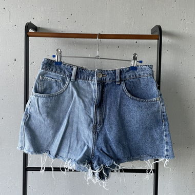Denim Shorts EUR 40