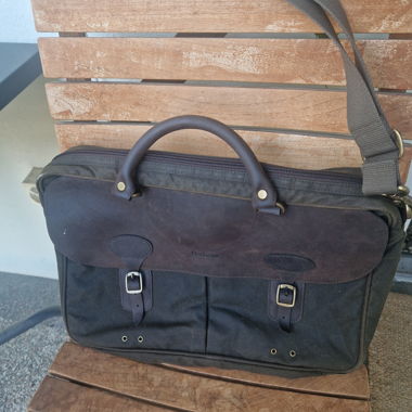 Sac bandoulière en cuir Barbour