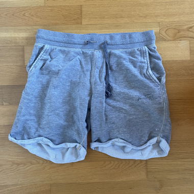 Short court