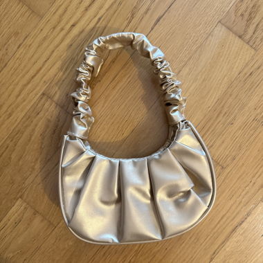 Tasche Gold