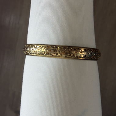 Gold bracelet 