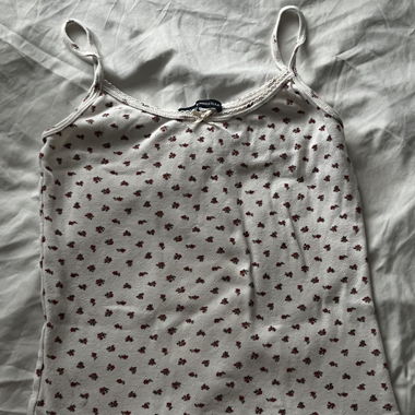 Brandy Melville Floral Top