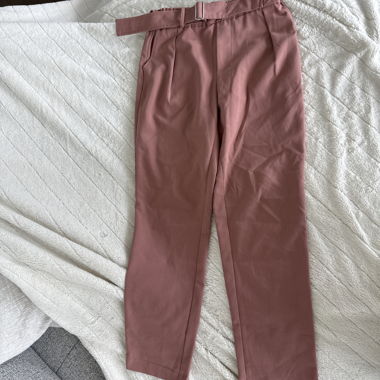 Pantaloni in tessuto rosa vintage con cintura