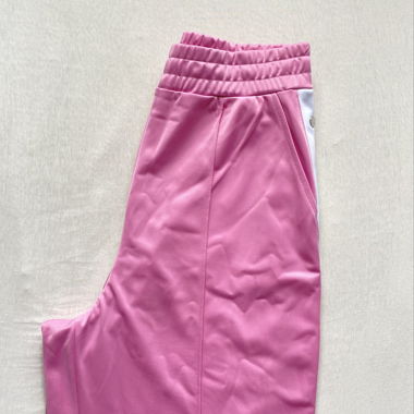 Pinke Jogginghose