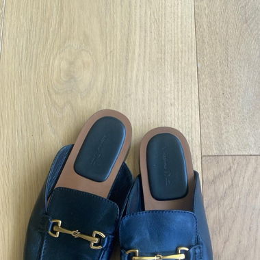 MASSIMO DUTTI - Slides - 40