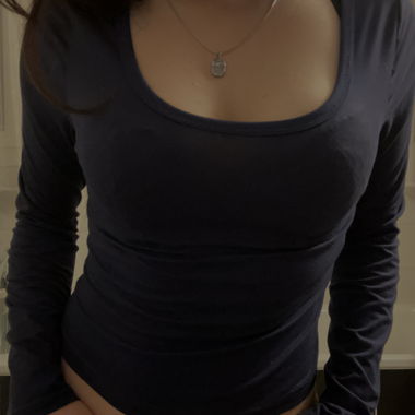 Crop top a maniche lunghe blu scuro