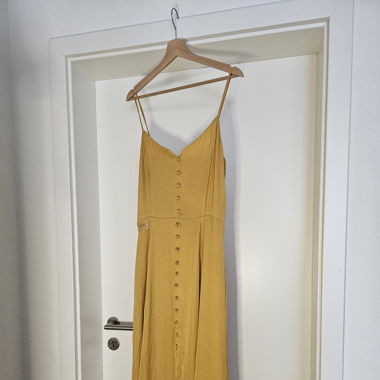 Robe jaune Vince Camuto