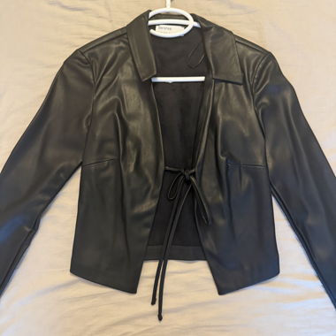Giacca corta in ecopelle Bershka nera - Taglia XS
