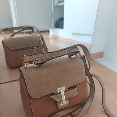 Handtasche