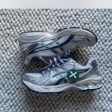 Asics Kayano 14
