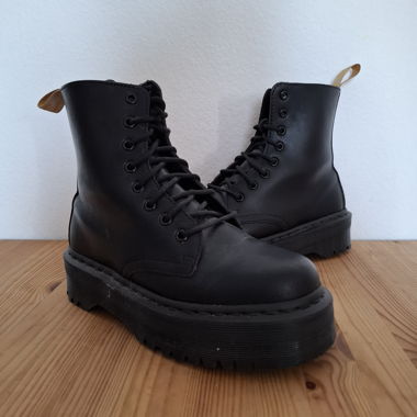 Doc's/ Dr.Martens V Jadon Mono Vegan